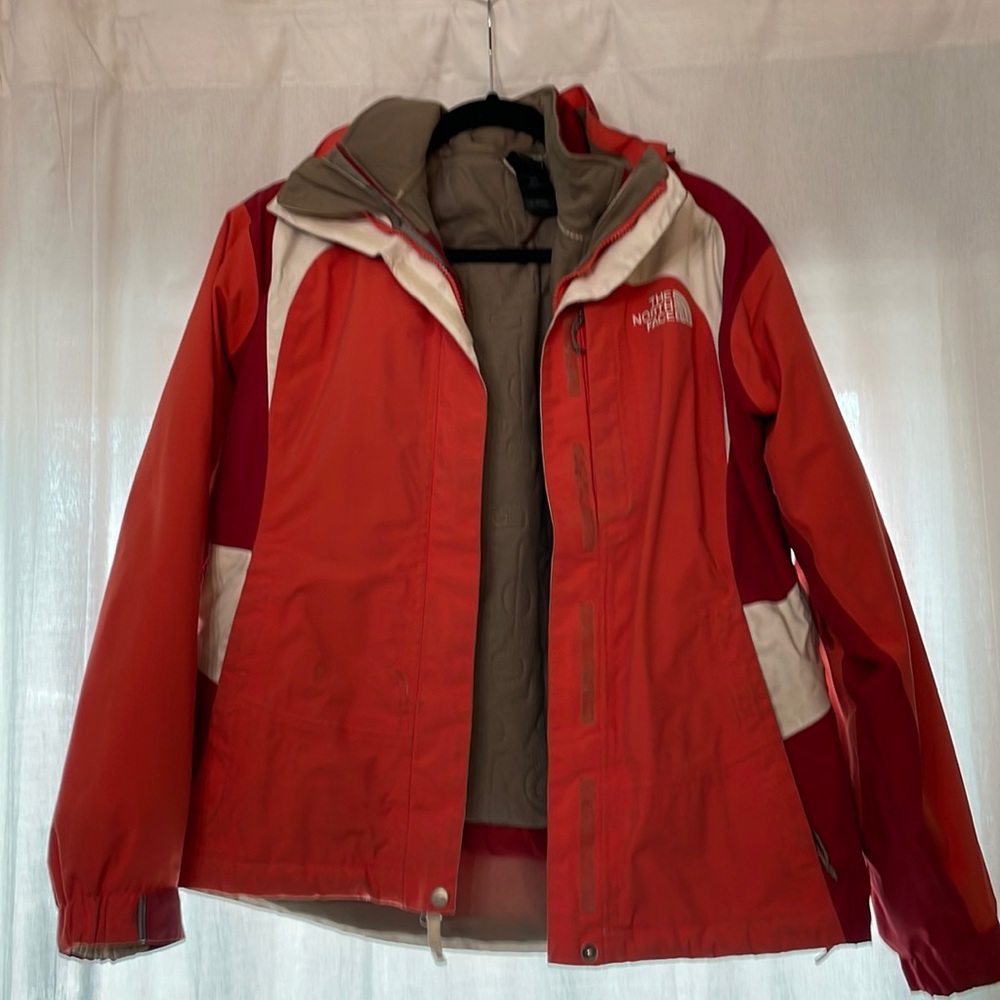 The North Face Women’s Hyvent Jacket with Removable Inner Jacket